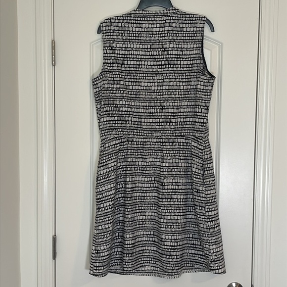 Merona Black and Cream Sleeveless Dress w/ Pockets Size XL - Picture 2 of 6